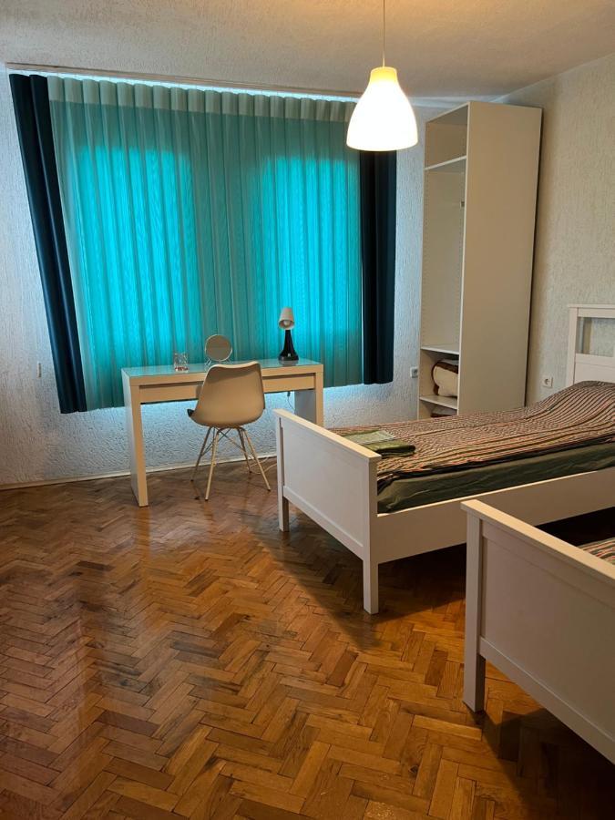 White Guest House 2 Карлово Екстер'єр фото